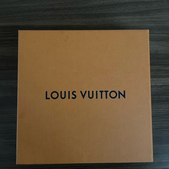 Louis Vuitton Circle Prime 20MM Reversible Belt - Picture 6 of 7